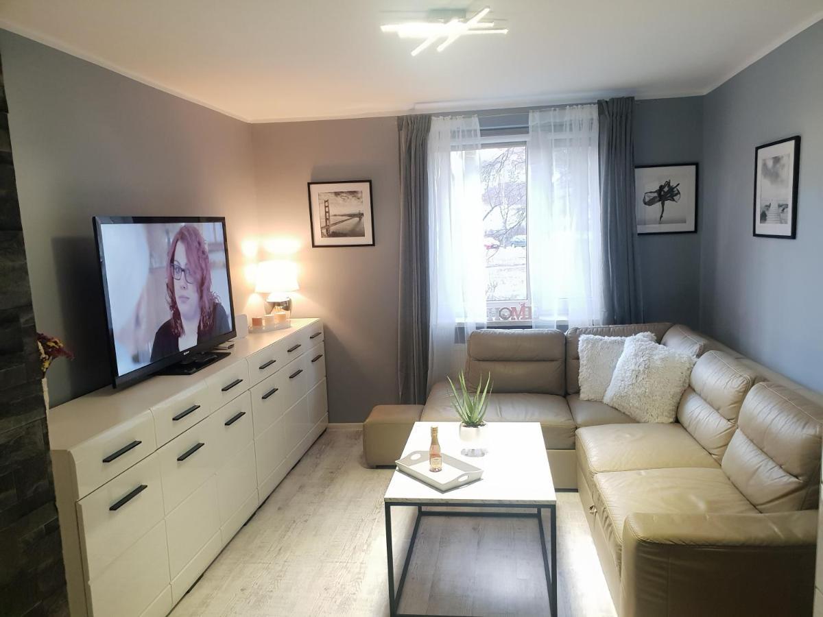 Appartamento Apartament Dwupokojowy Trzynastka - Strzezony Parking